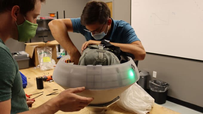RED-25 prototype capsule parachute integration